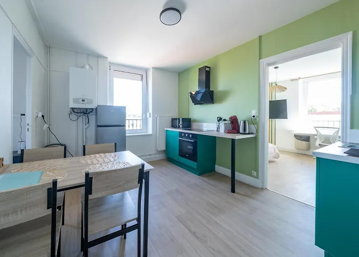 Апартаменты Elodie - Cosy 5 Pers' - Gare - Wifi - 3 Lits Homecourt