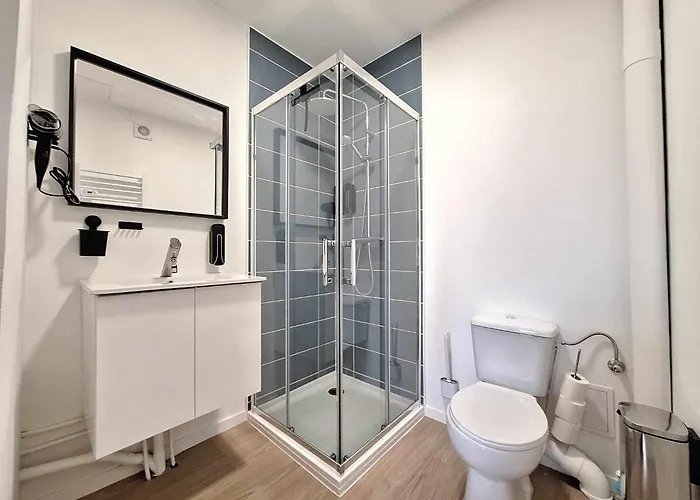 Апартаменты Elodie - Cosy 5 Pers' - Gare - Wifi - 3 Lits